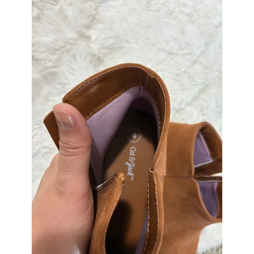 Cat & Jack Girls Faux Suede Ankle Boots Cognac Brown Side Zip Size 4 Booties